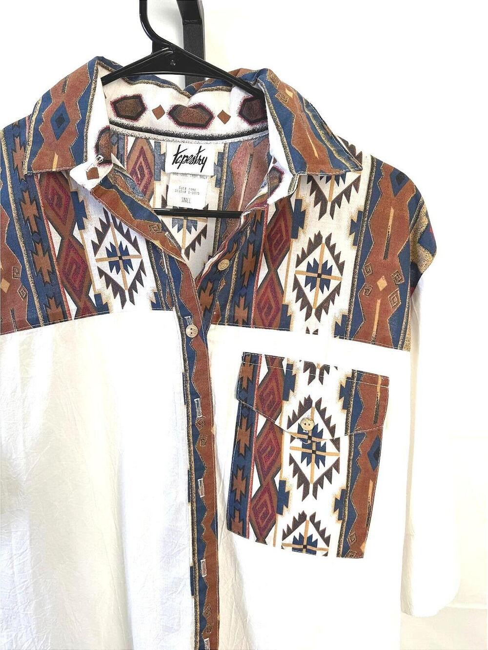 Tapestry Women's Casual Button-Up Shirt Size Small
